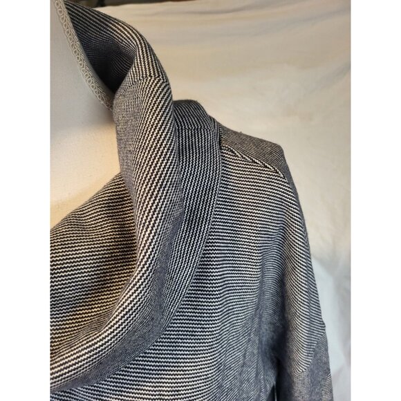 LL Bean Signature Sweater Women M Cowl Neck Blue Stripe Nautical Coastal Preppy‎ - Picture 2 of 5